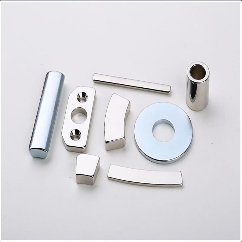 Moottorin neodyymimagneetti erittäin vahva magneettinen mukautettu N35 N52