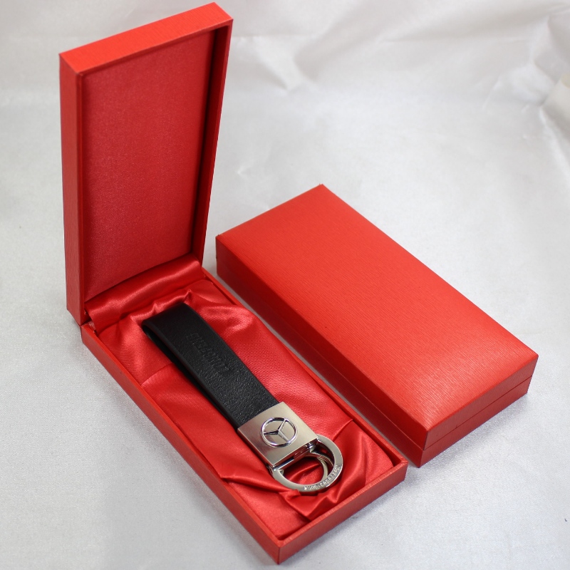 Tuote V-10L suorakulmion keinotekoinen paperirasia 50 * 120 mm: n mitalille ja merkille jne. Mm. 69 * 148 * 30, paino noin 98 g