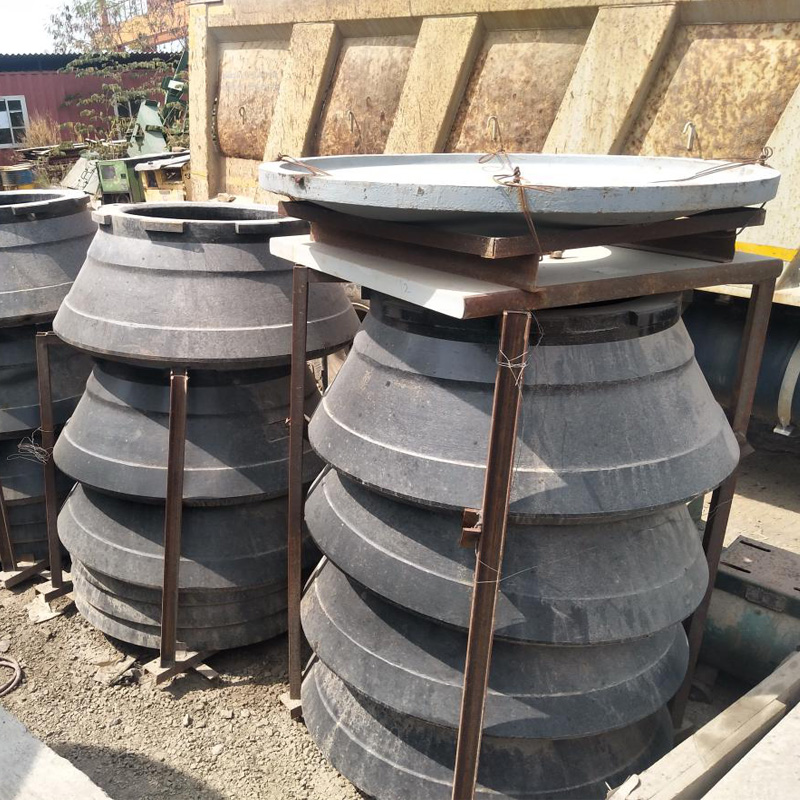 Taiwan Minyu MSP200 ja Nakayama NSC200 NEM40H Cone Crusher, RC4228, RS4032Jaw murskaimen osat graniittikaivokseen, Wattala Sri-Lanka.