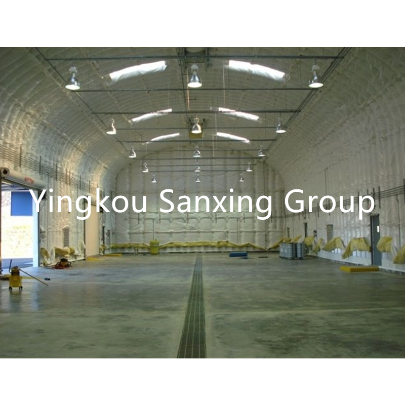 Kaksiuurteinen, ei-vyöryttävä, ruuviajauksen monimuotoinen rakennuskone