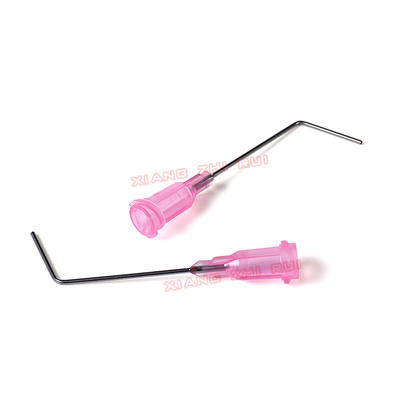 Muovineula, taipuvat annosteluneulat ja kärjet, jotka sopivat monimutkaisiin annosteluihin