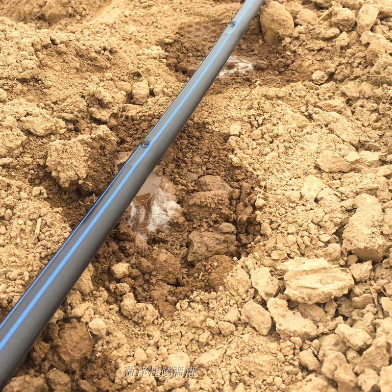 Mitkä ovat nesteen kastelujärjestelmän tärkeimmät osat?