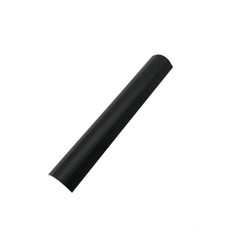 Muoviosat C-kanava PVC:n kaareva reuna-kaistale, jossa on muovinen reunareunus