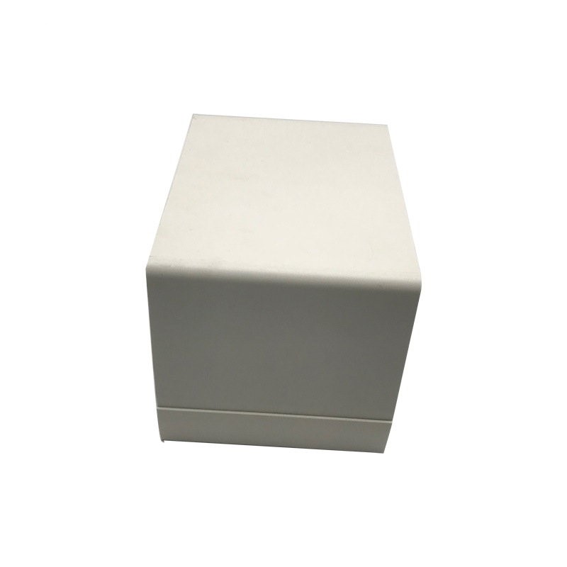 Muodollinen PVC:n muoviprofiili, suulakepuristusputki, neliöputki vesipiillojen kaukaloon PVC muovisia vesiverhojen reunoja varten