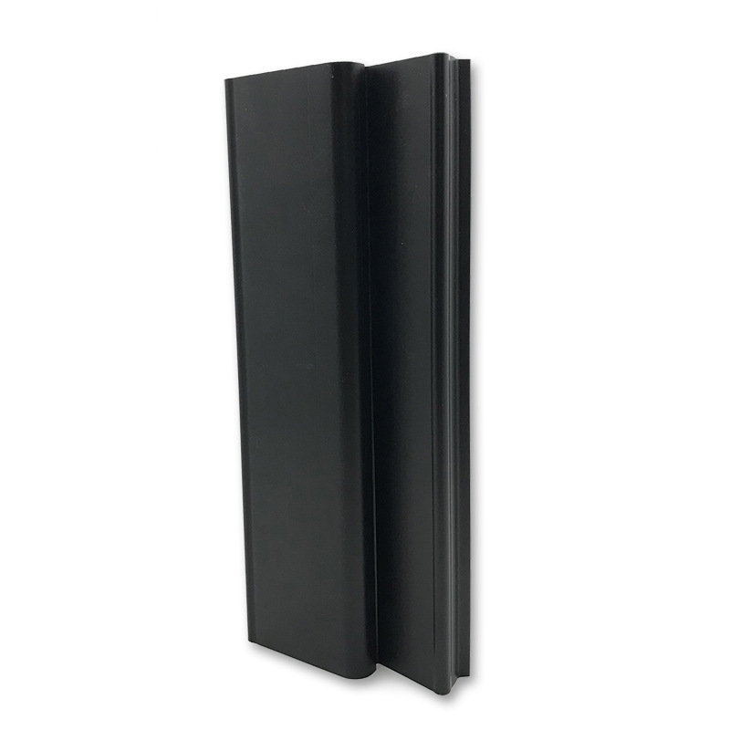 mittatilaustyönä puristetut muoviprofiilit koriste reuna oven palosuojausjärjestelmälle