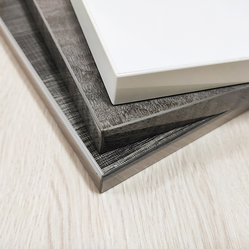 Miksi keinotekoinen paneeli tarvitsee reunanauhaa?