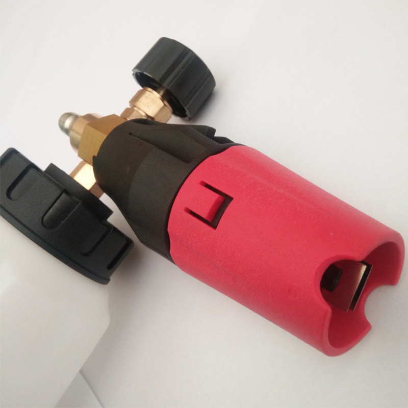 autopesu lumivaahtotykki