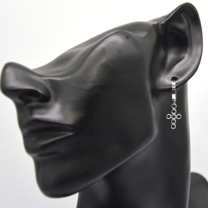 Hopeiset ristikorvakorut, kuutiometriä zirkonia, kynsilakka, pieni ympyräkorvakorut, roikkuvat rajat unisex, Kiina Ruifanbao -korujenjalostustehdas