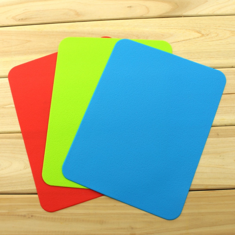 Liukumaton pintamatto