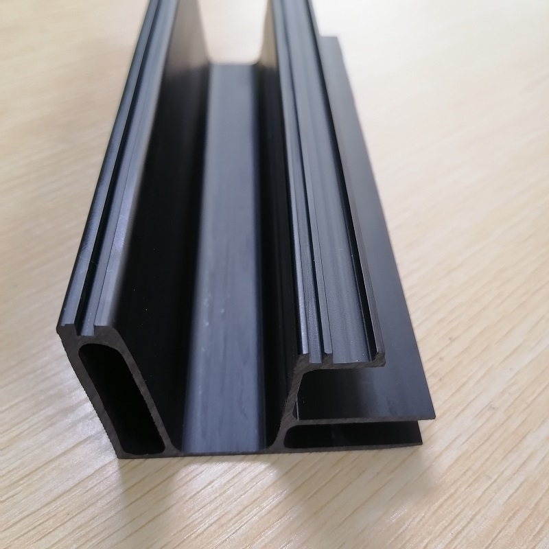 Oma pvc profiilin valmistaja Kiinassa pvc profiiliputken tilaustyönä valmistetut muovituotteet