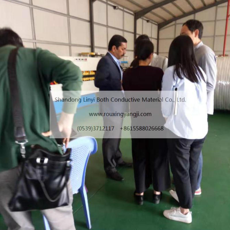 Lähi-idän asiakkaat vierailivat meidän yrityksessämme.