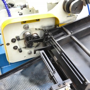 HB-60moottorien akselivalaistus putkissa, automaattinen langan valssauslaite