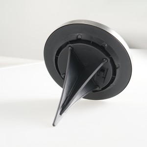 Maavaloa tuottava valaisin