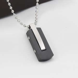 Tukku ruostumaton teräs kaksisävyinen musta päällystetty riipus kaulakoru