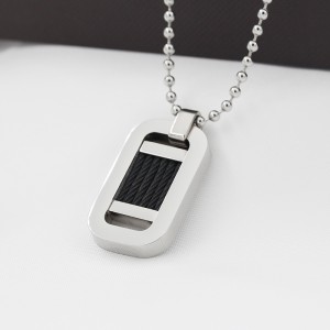 Tukku ruostumattomasta teräksestä valmistettu kaksisävyinen musta teräslangasta riippuva kaulakoru