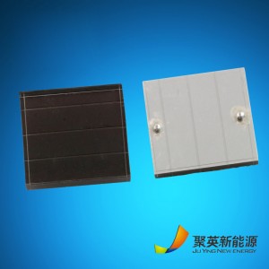 Ulkopuoliseen käyttöön tarkoitetut aurinkopaneelit, jotka ovat amorfisesta piistä valmistetut aurinkopaneelit ulkokäyttöön