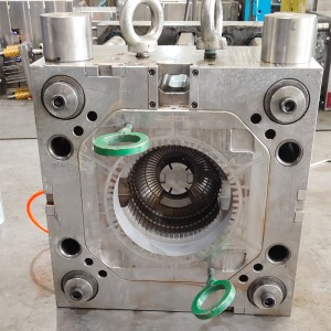 Mukautetut ulkomaiset muovituotteet auto- ja kodinkoneet muovin ruiskuvalumuotti