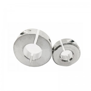 CNC:n jyrsinkoneet, jotka prosessoivat nopeasti lukittuvia alumiinipuristimia