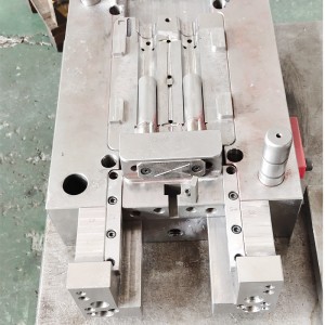 Mukautettu koko nopea valmistus teräksen autonosat muovinen ruiskuvalu