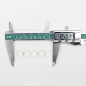 Factoty-suoramyynnin mini-valkoiset kuminauhat, joiden kimmoisuuslujuus sitkeyskumirengas datalinjanipulle