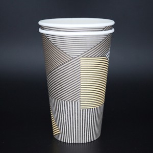 Kertakäyttöinen yhden tapetin kahvikuppi