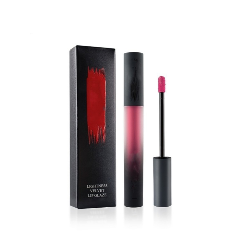 Uusi supermatte lipgloss