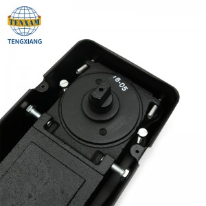 Single Sylinterin hydraulilattiajousi lasipojilattialle