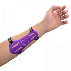 Elong Outdoor 44Ag03 Arm Guard Pehmeä kumi Kaksoisnapsauta jousiammunta-areilla Kuvaus muovinen suoja