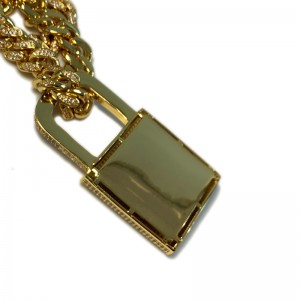 Brass Mens kupari Key Pendant Iced Out Cubic Zircon Diamond Lukko Lock Kaulakoru