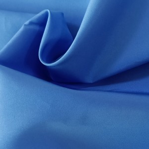 Kierrätetty sävytetty kangas