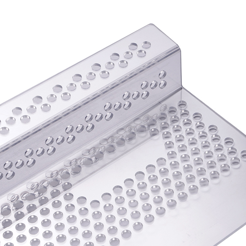 Dongguan toimittaa korkean läpinäkyvän PC taivutuskortin, iskunkestävä eristyslevy, äänieristys ja kylmäkestävä PC-levy
