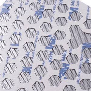 Musta Special-muotoinen kaiutinverkko Pölynpitävä ja äänieristettävä kaiuttimen mesh-kaiutinverkko äänilaitteille