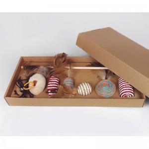 Pet Wooden Rod Feather Funny Cat Stick Yhdistelmä Cat Toy Set Box Seven-Piece hiiri sisal pallo hauska kissan artefakti
