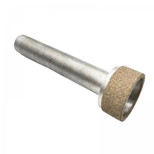 Keraaminen sintrattu pora