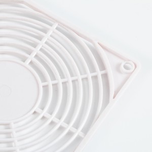 Jäähdytyspuhaltimen huppu