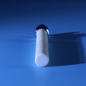 Alumiinikeraaminen mäntä