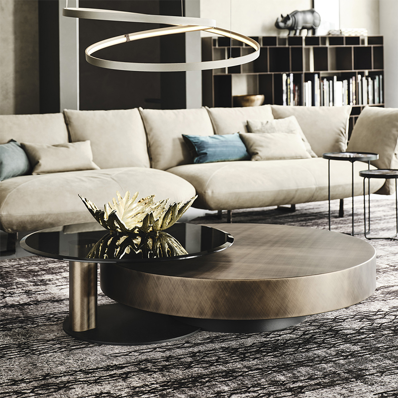 Italialainen muotoilu antiikki grafiitti teräs sohvapöytä hopea kultainen metallipöytä olohuoneessa Moderni