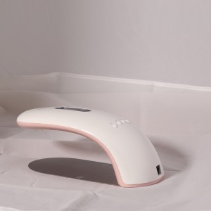 Nainen voi pitää puolet taivaan kevyestä terapiavalaisimesta Rainbow 2