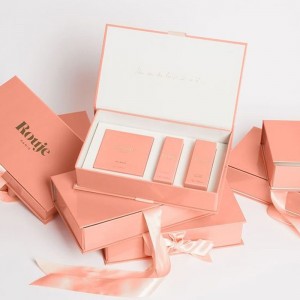 Ylelliset kosmeettiset pakkauslaatikot mukautettu logo ihonhoito eteerinen öljyhajuvesipakkauslaatikko kosmetiikan hajuvesien laatikon pakkaus