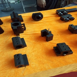 Työkalulehti opas hihanleikkurin halkaisijan pelkistysjoukon pidike