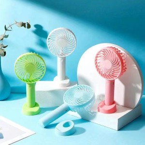 kädessä pidettävä tuuletin pieni tuuletin