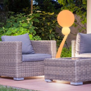 LED -vedenpitävä maisemavalot ulkotilojen koristeluun, värivaihteisiin vaihdettavat RGB -LED -seisovat lamput joulun kiitospäivän sisustamiseen, verkkovirtainen