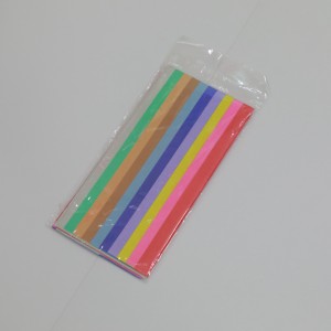 Värikäs kreppipaperi