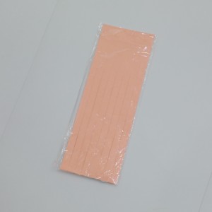 Monivärinen kudospaperi käsityöprojekteihin, sisustus- tai kokokäyttöisten lahjojen kääretarpeisiin