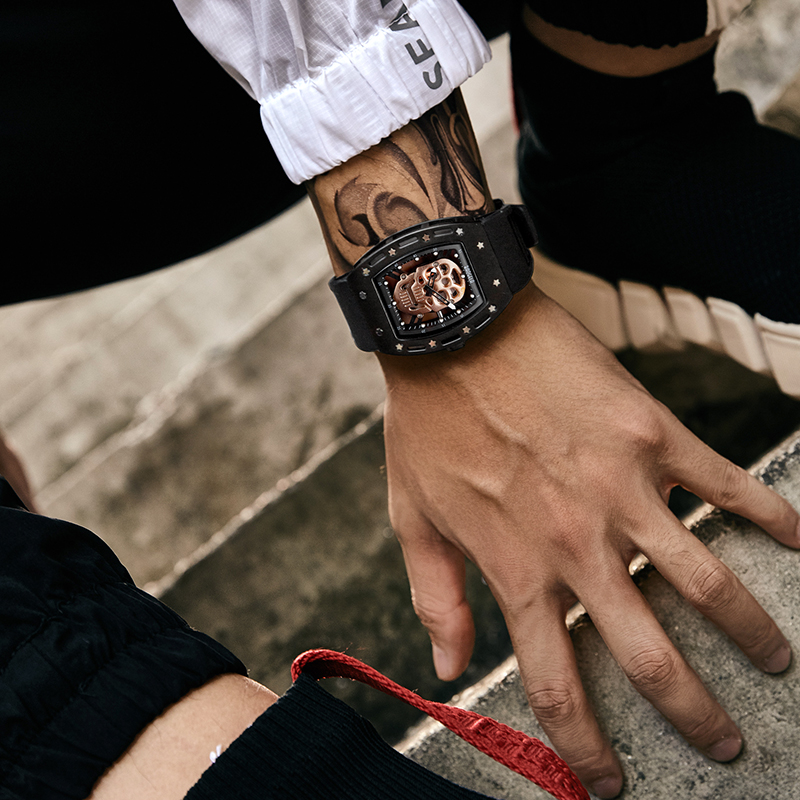 McKinsey julkaisi raportin: Seuraavan viiden vuoden aikana huippuluokan korut ja luksuskelloteollisuus kasvaanopeasti!