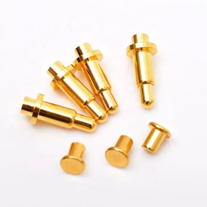 Vakiona reikäinen pogo-nasta