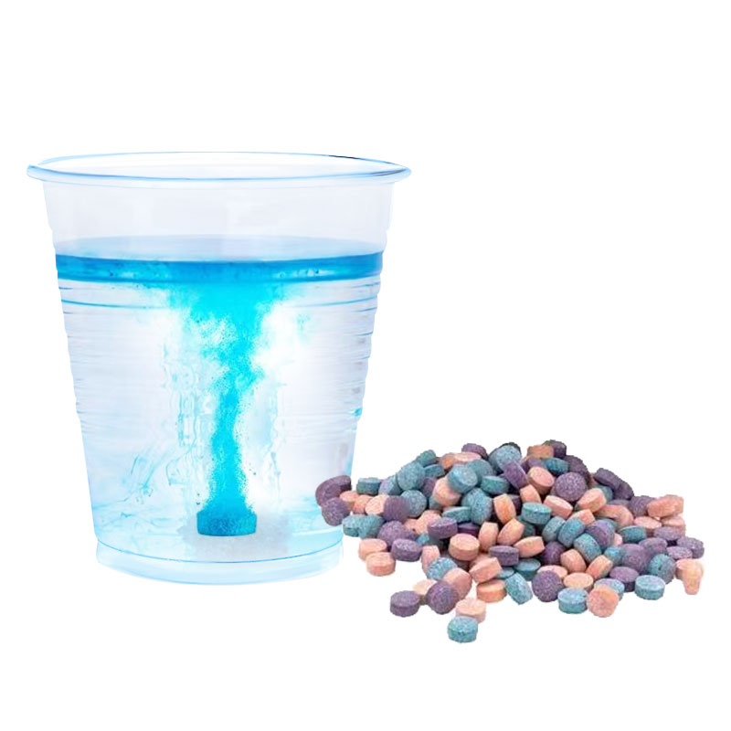 Taika lelu, joka voi imeä vettä ja tulla suuri