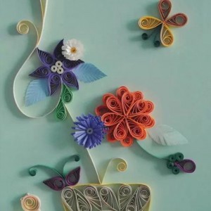 Värillinen paperinauha