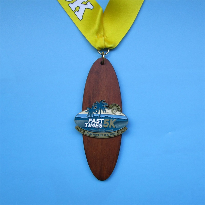 Palkintomitalit, joissa onnauha tyhjä kultahopea pronssipyöräily, maratoni purjehdusmetalliurheilumitali
