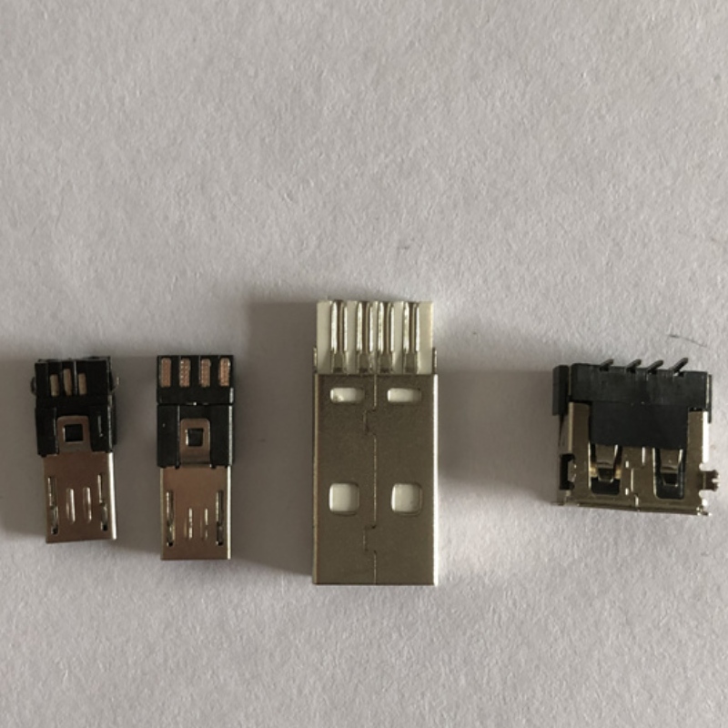 Ickel-pinnoitettu USB-tyyppinen A Tail-pistorasia 3-in-1 PC DIY -sovitin